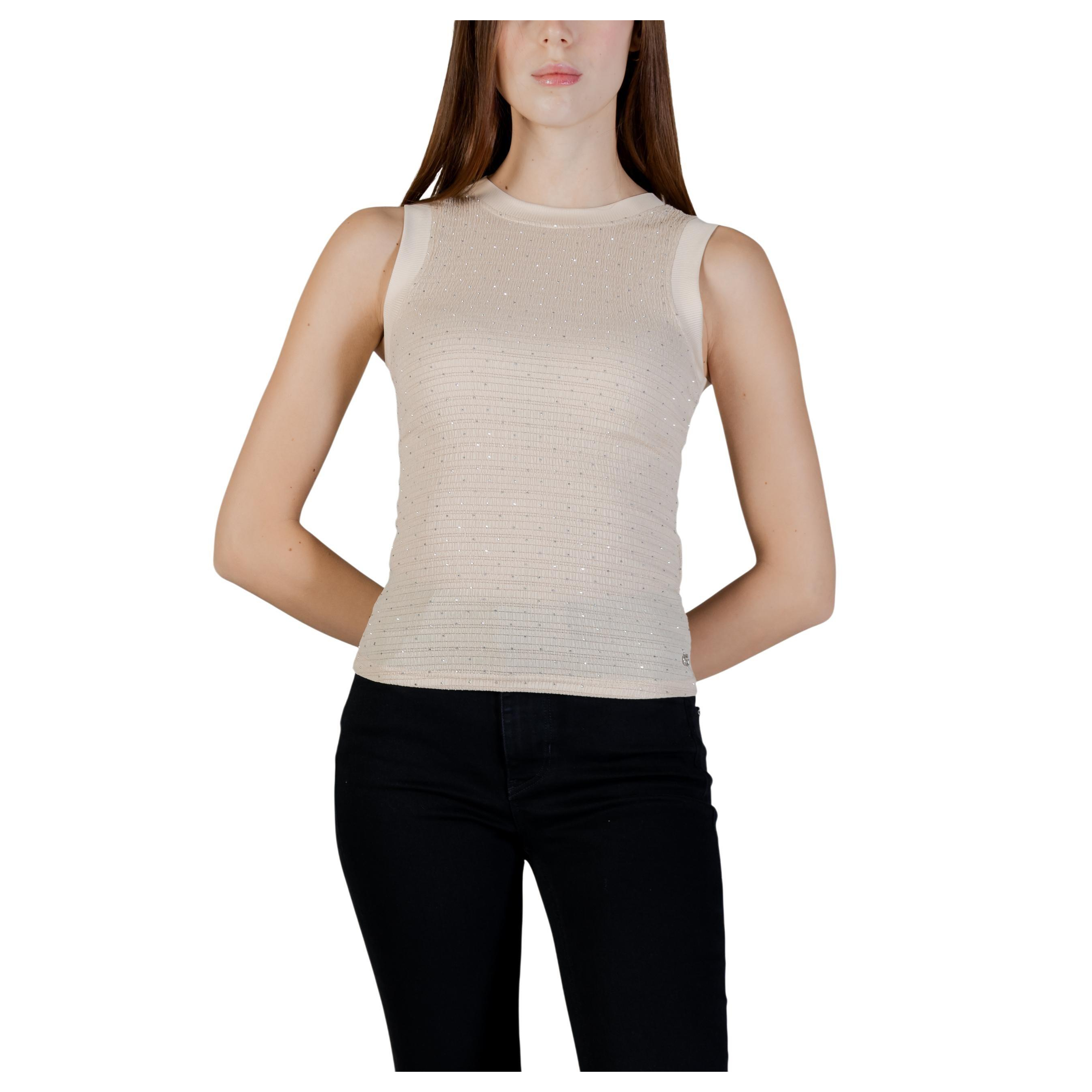 Снимка на Дамски топ GUESS