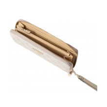 Снимка  на Дамско портмоне GUESS 