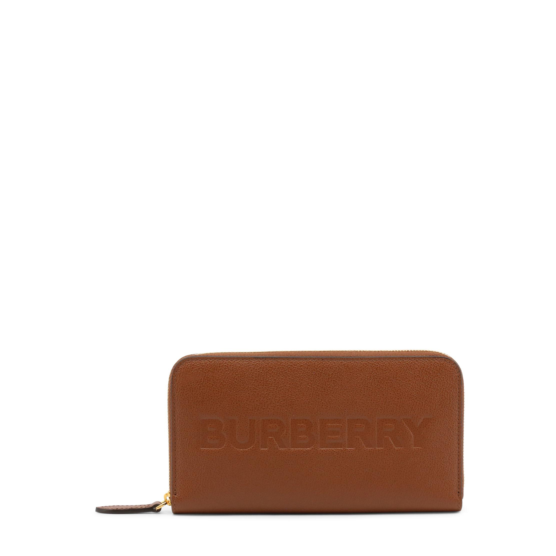 Снимка на Дамско портмоне BURBERRY