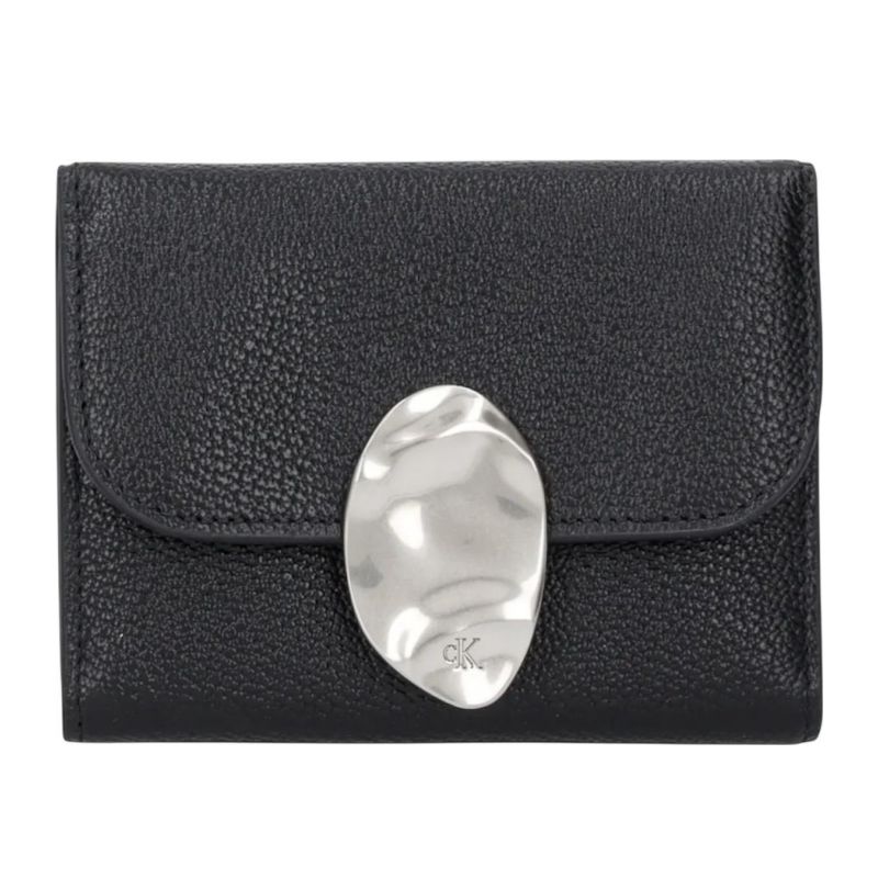 Дамско портмоне