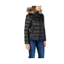 Снимка  на Дамско яке BLAUER 