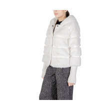 Снимка  на Дамско яке CHORAL 