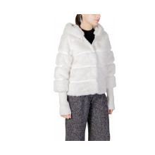 Снимка  на Дамско яке CHORAL 