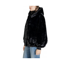 Снимка  на Дамско яке CHORAL 