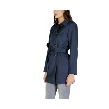 Снимка  на Дамско яке ONLY 