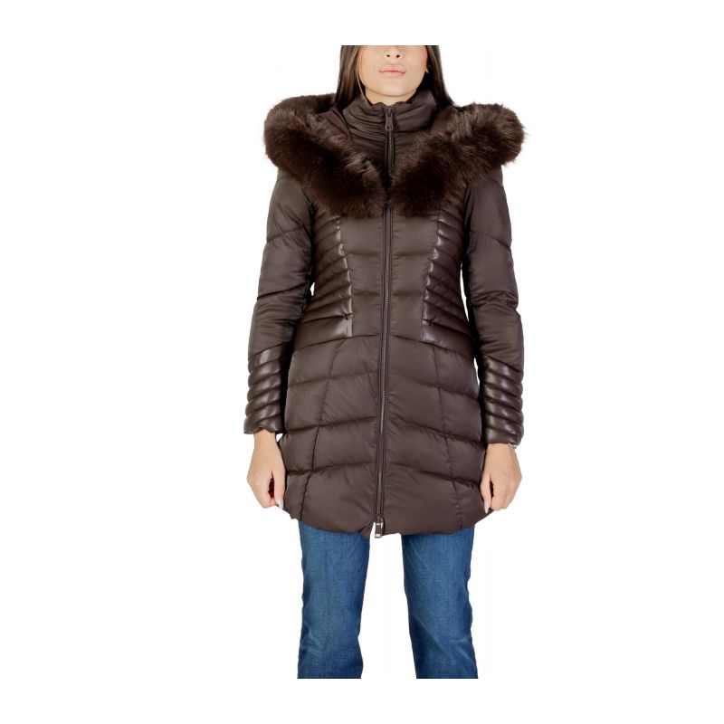 Снимка на Дамско яке GUESS 