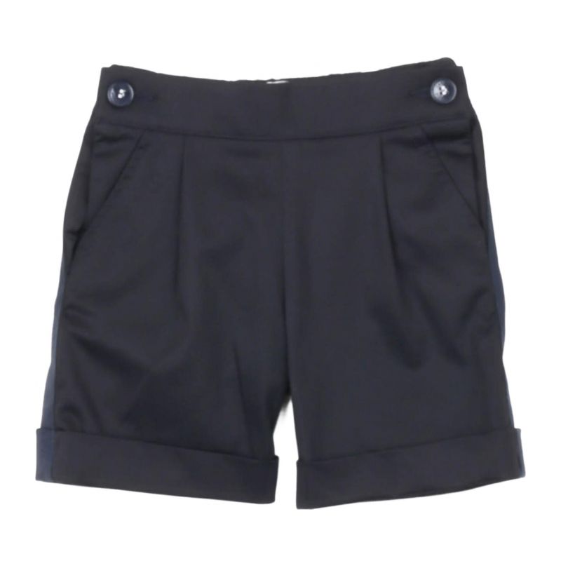 Къси панталони момче