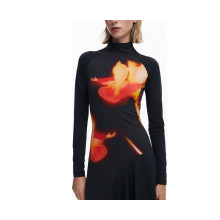 Снимка  на Къса рокля за жени в черно DESIGUAL 