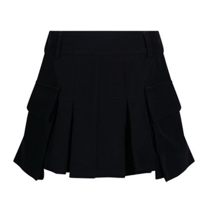 Къси панталони момиче