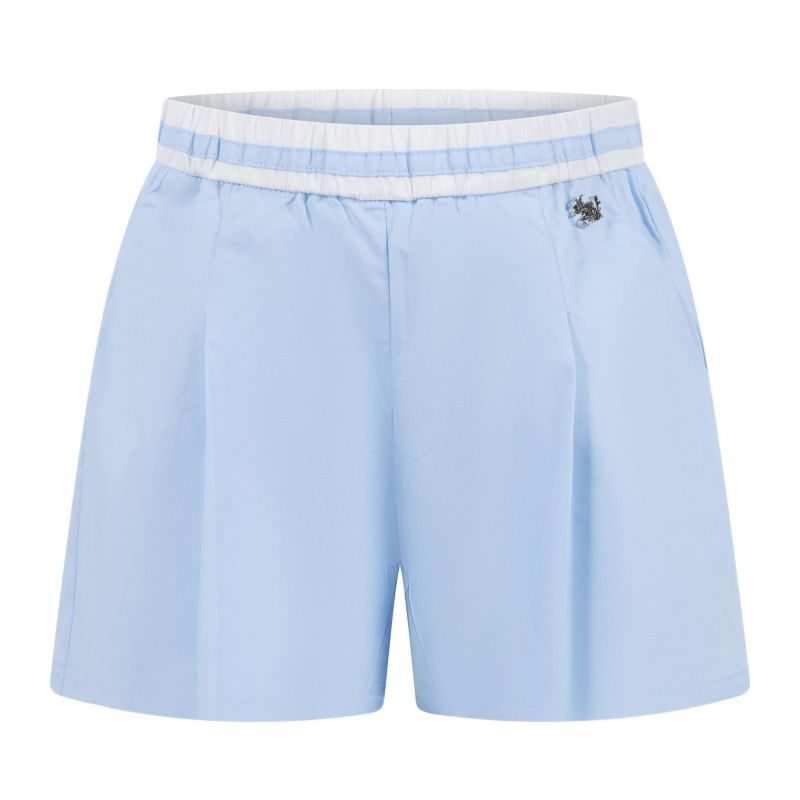 Къси панталони момиче