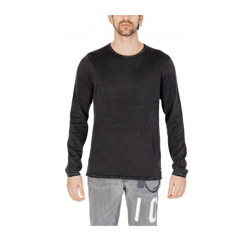 Мъжки пуловер