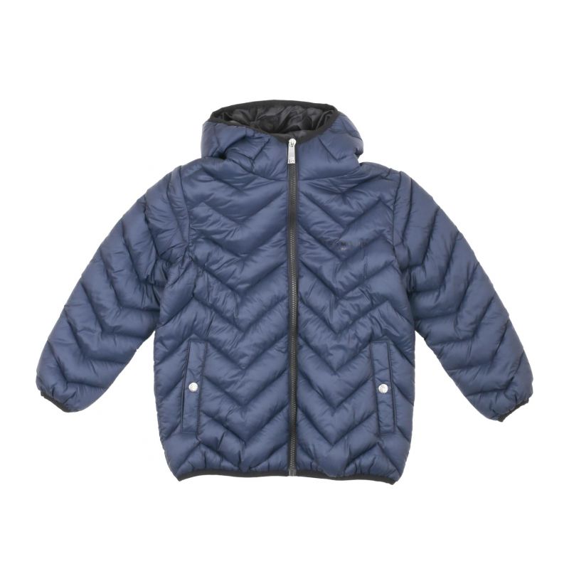 Яке за момче