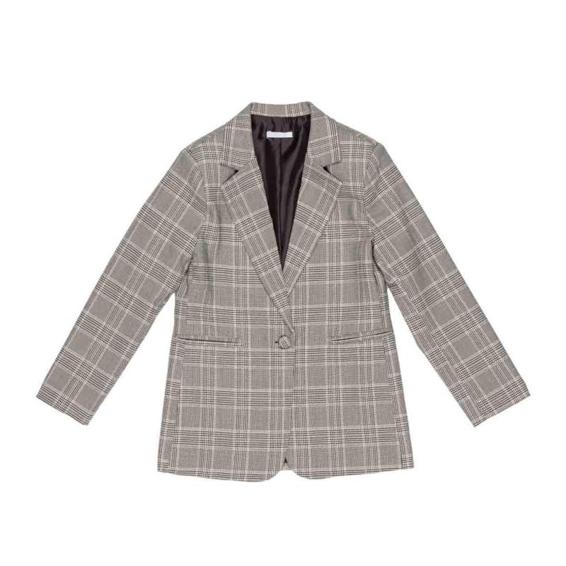 Яке за момиче