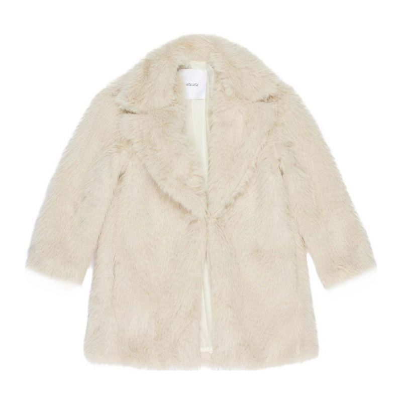 Яке за момиче