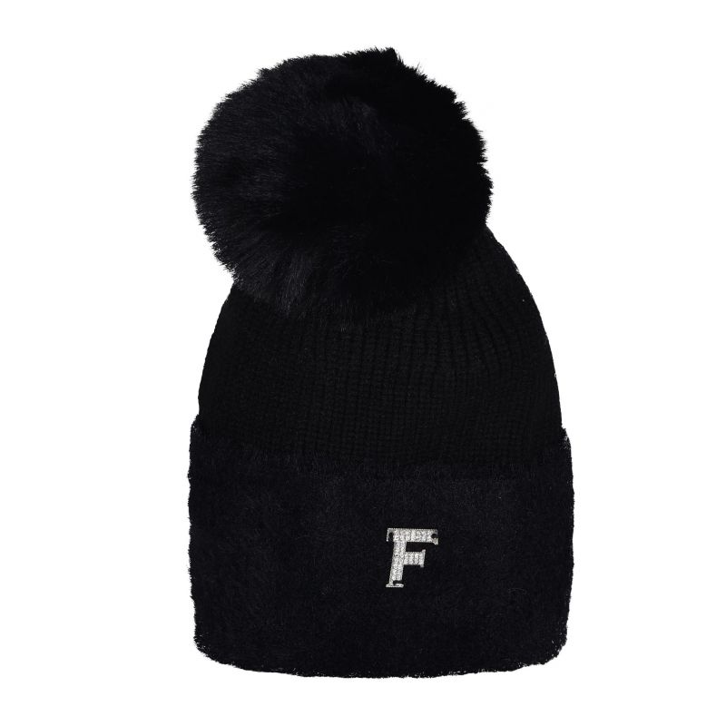 Шапка за момиче