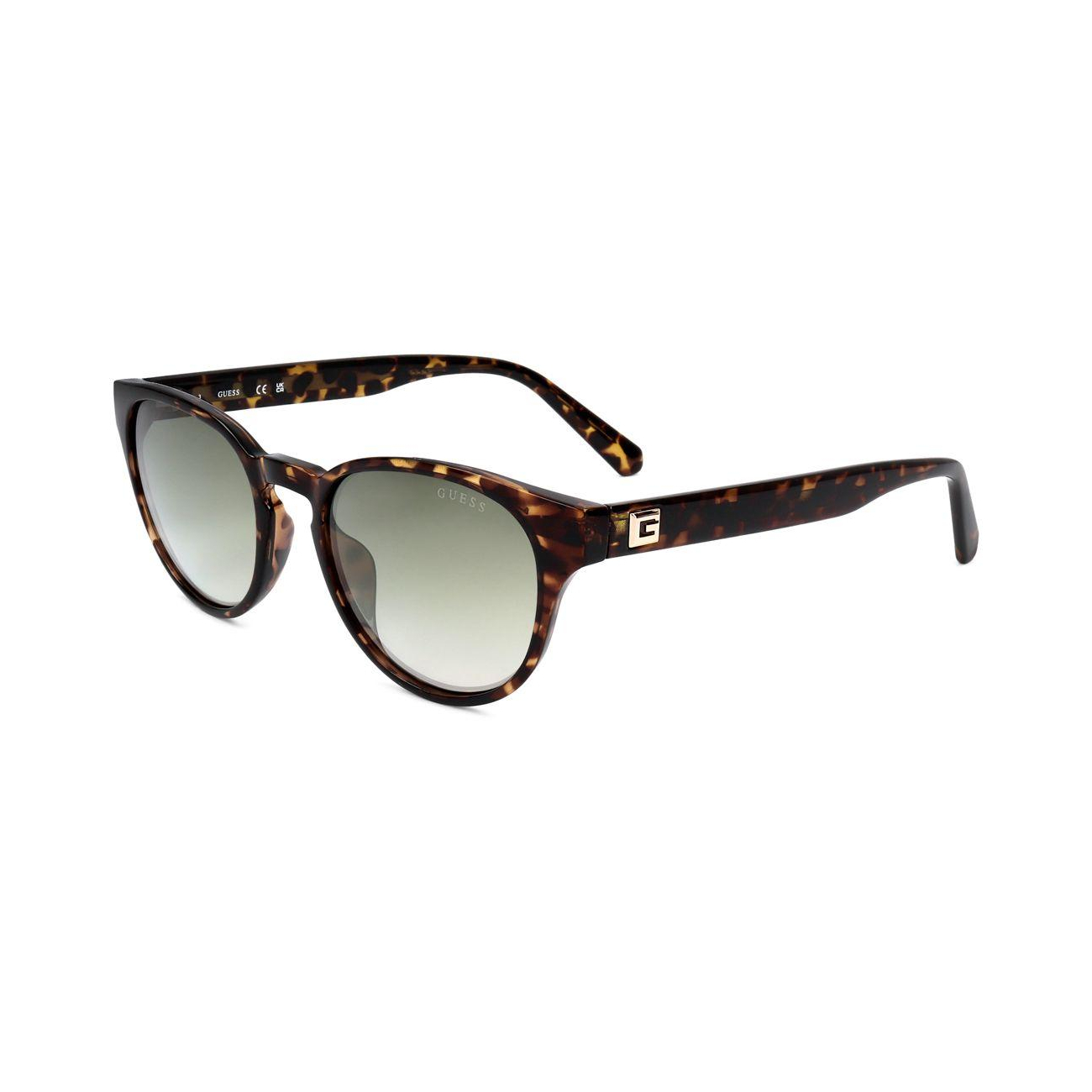 Снимка на Слънчеви очила GUESS