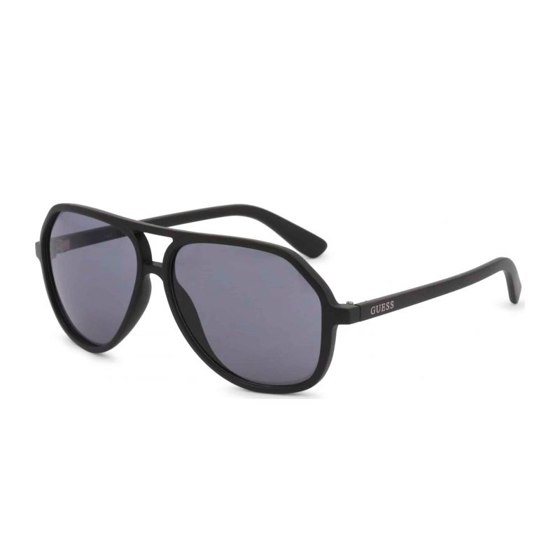 Снимка на Слънчеви очила GUESS 