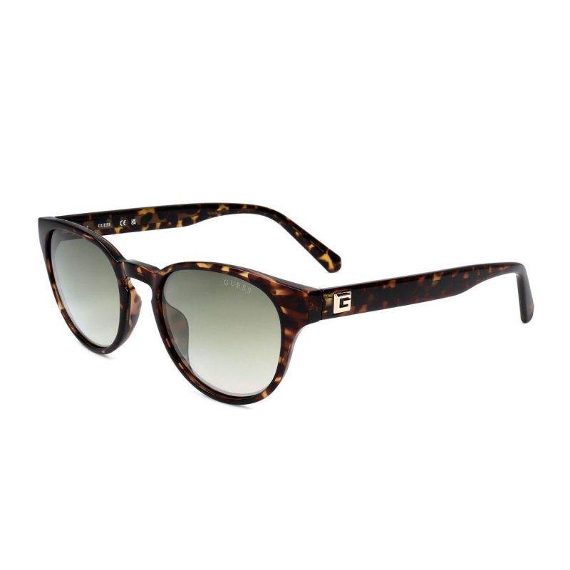 Снимка на Слънчеви очила GUESS