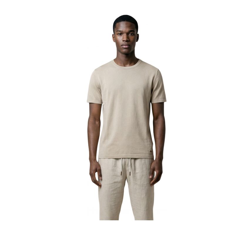 Тениска мъжe