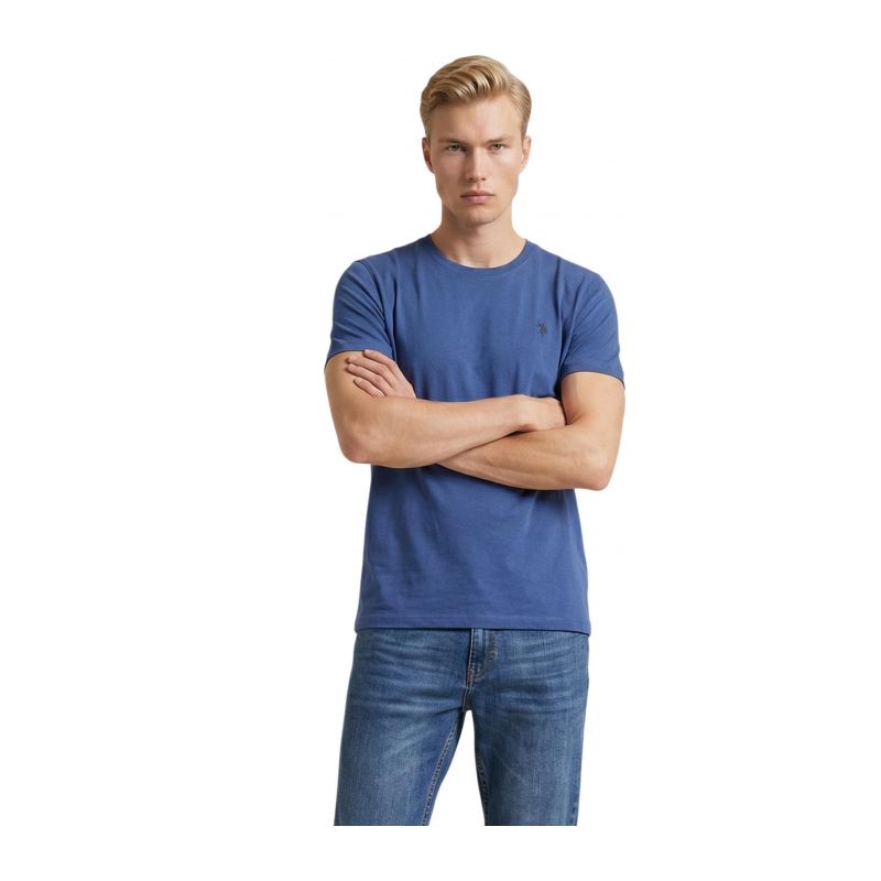 Тениска мъжe