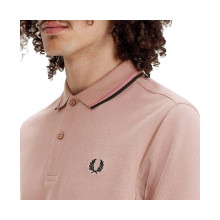 Снимка  на Тениска с яка FRED PERRY 