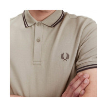 Снимка  на Тениска с яка FRED PERRY 
