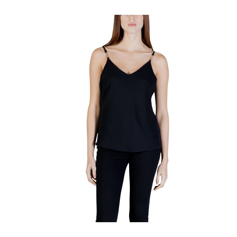 Дамски топ GUESS 507623