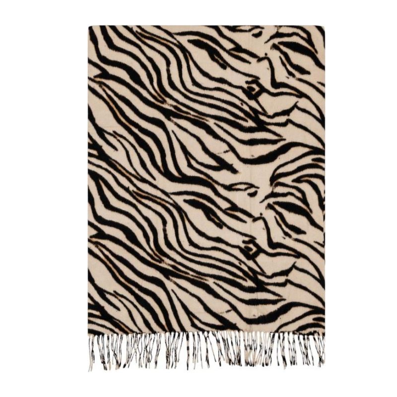 Дамски шал PIECES